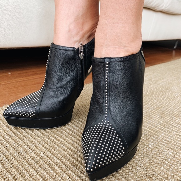 Ankle Boots - Picture 5 of 8